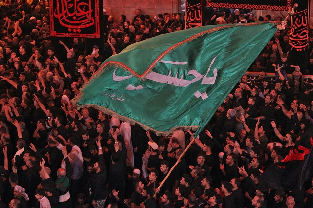 shia pilgrims at the imam hussain shrine in karbala iraq on the eve of ashura september 19 2018 photo afp