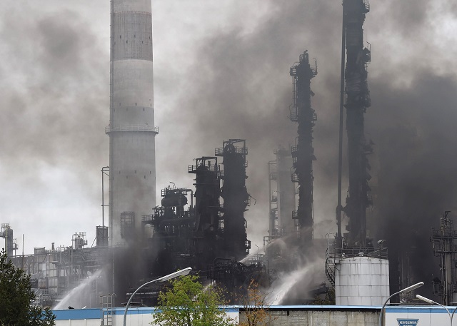 Smoke rises from the site of a refinery of Bayernoil company where an explosion took place on early September 01, 2018. PHOTO: AFP