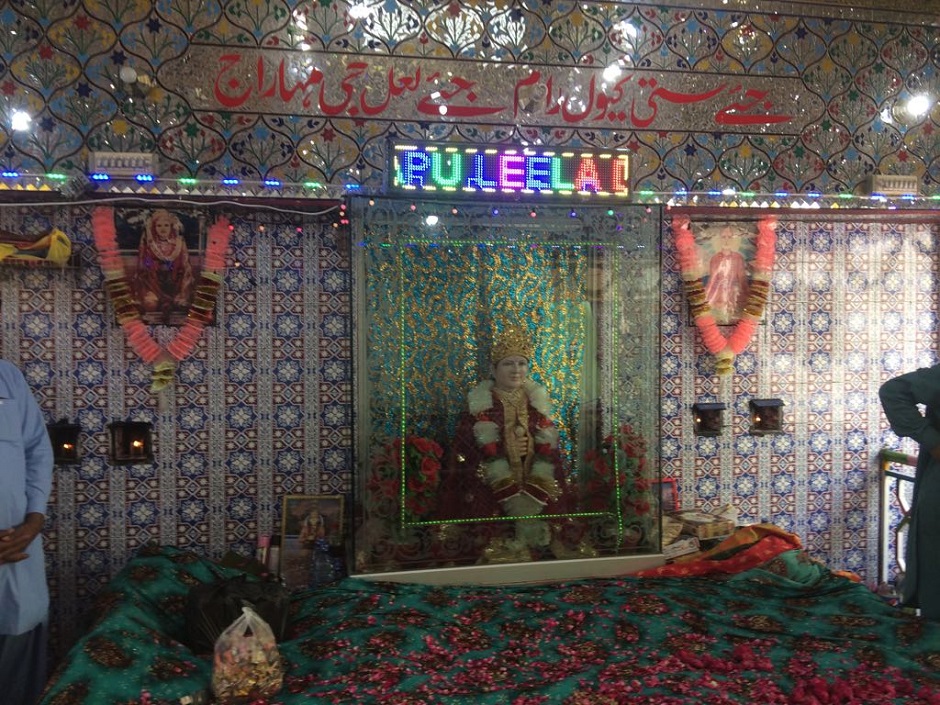 Satti Kewal Ram idol sent by Hindu devotees in Canada. PHOTO: EXPRESS/RIAZ AHMAD