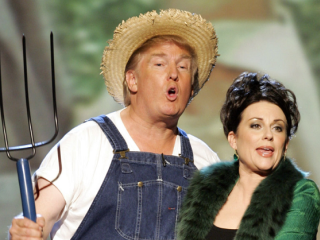Trump singing Green Acres at the 2005 Emmy's. PHOTO:SCCREENGRAB