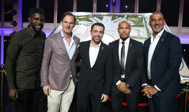 (From L -R) Barcelona's French defender Samuel Umtiti, Dutch former player Ronald de Boer, Barcelona's and Qatar's Al Said Spanish former midfielder Xavi, Mainz's Dutch midfielder Nigel De Jong and Former Dutch football player Ruud Gullit attending the unveiling of the Lusail stadium's design for the world cup 2022 in Doha. PHOTO: AFP