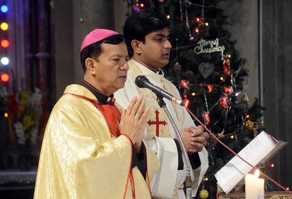 Christmas prayers held at local church observe the , to celebrate the birth anniversary of Christ in Lahore, Punjab. PHOTO COURTESY: ONLINE/PHOTO 