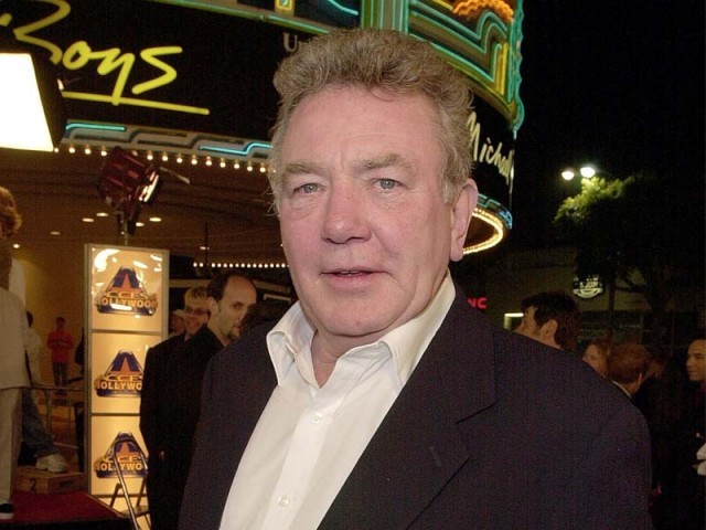 In this file photo taken on March 14, 2000, British actor Albert Finney arrives to attend the premiere of his new film "Erin Brockovich" in Los Angeles. PHOTO: AFP