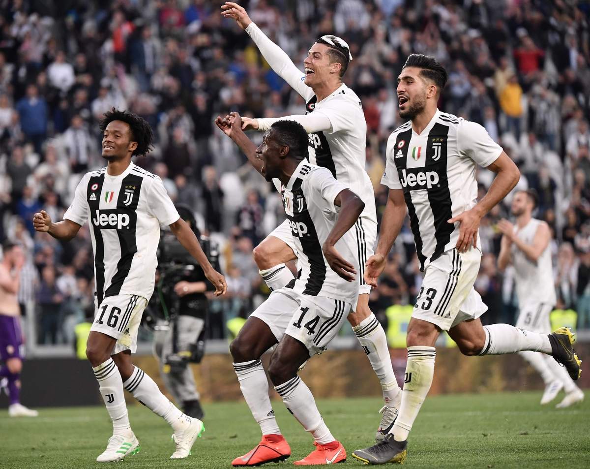 Juventus Clinch Eighth Serie A Title In A Row The Express Tribune