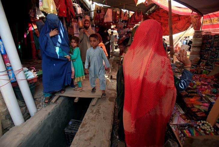 afghan market photo reuters