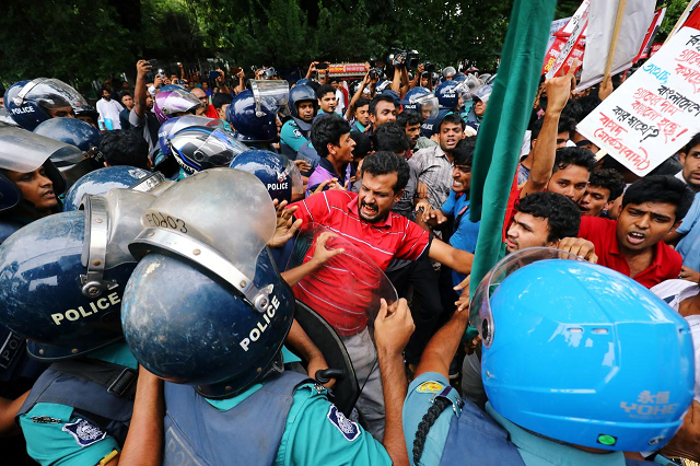 people clash with police near the ministry of power energy and mineral resources as they protest against the increase in natural gas price in dhaka bangladesh july 14 2019 photo reuters