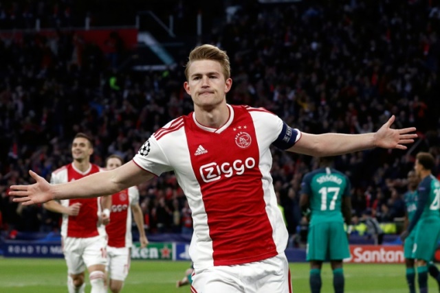 de ligt has agreed to join juventus reports