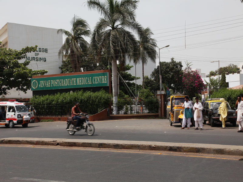 daily flow 4 000 motorcycles and numerous cars come in to jinnah postgraduate medical centre every day photo file nefer sehgal express