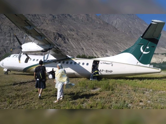 pia aircraft survives landing scare at gilgit airport
