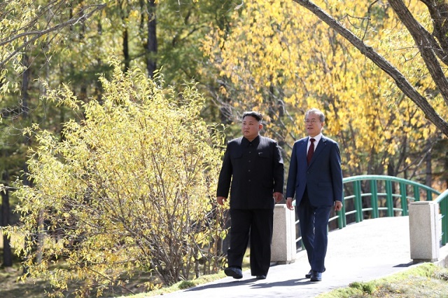 north korea has repeatedly warned the south to stop quot meddling quot in nuclear talks between pyongyang and washington but sided with seoul for its trade row with tokyo photo afp