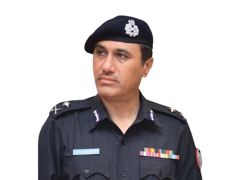 ghulam nabi memon has replaced outgoing city police chief dr amir ahmed shaikh aigp ghulam nabi memon photo file