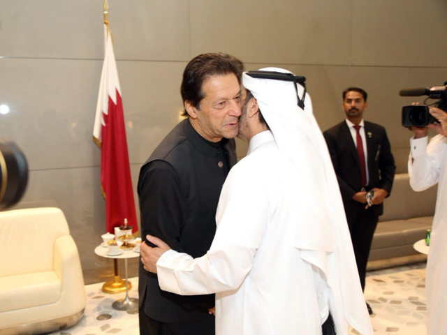 qatari premier meets his pakistani counterpart who is returning home from a highly successful us trip photo pid