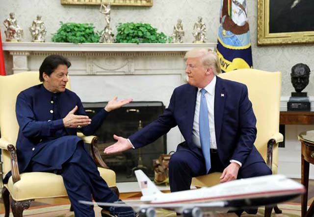 imran khan and donald trump in the oval office photo afp