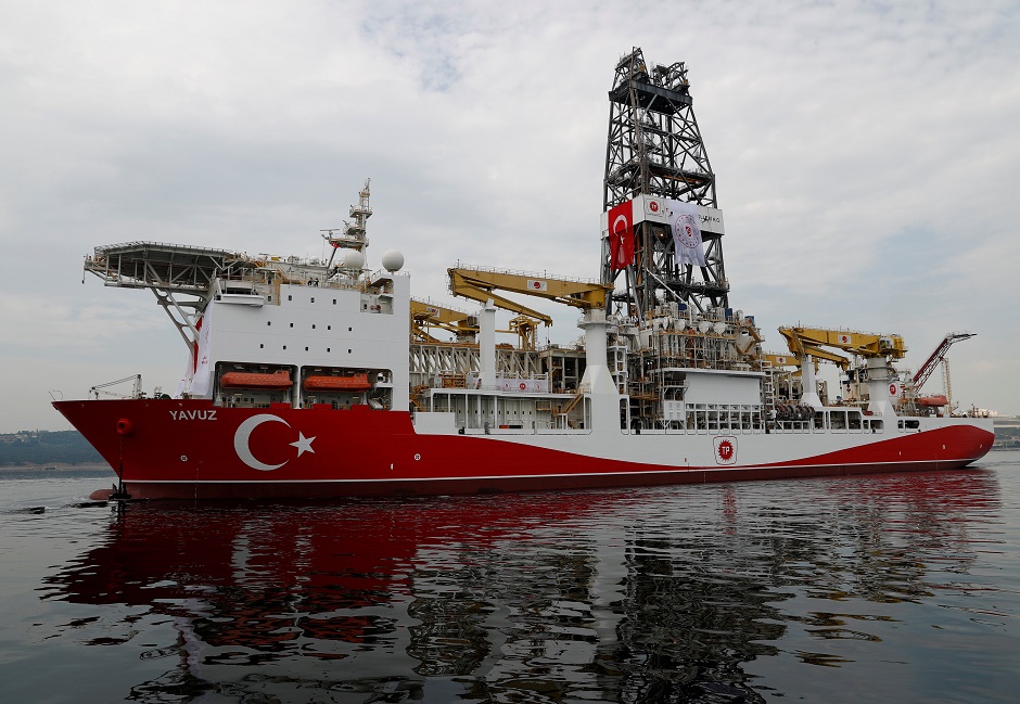 Turkish drilling vessel Yavuz sets sail in Izmit Bay, on its way to the Mediterranean Sea, off the port of Dilovasi, Turkey:AFP
