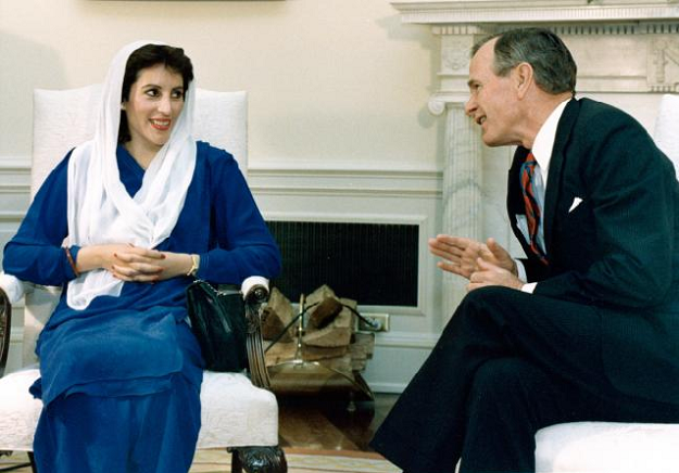 Benazir Bhutto meeting George Bush.