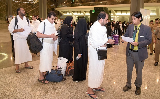 Muslim pilgrims who are residents of Saudi Arabia, arrive at Mecca's train station on the new high-speed railway line linking Mecca and Medina. (Photo: AFP)