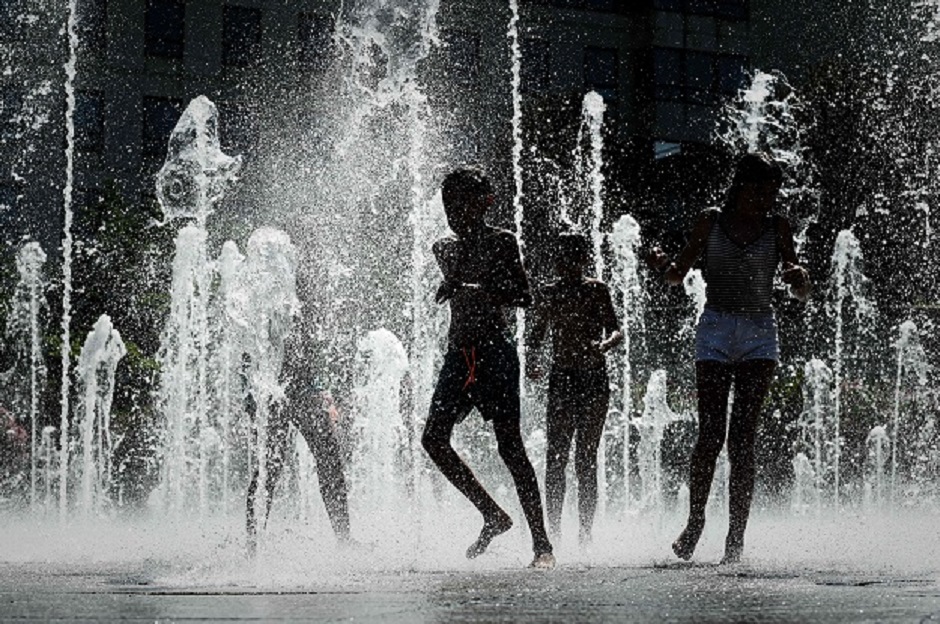 Dancing fountains of the Andre Citroen park in Paris. PHOTO: AFP