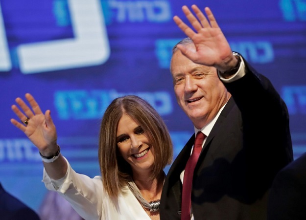 Netanyahu's challenger, fomer armed forces chief Benny Gantz, has called for a 
