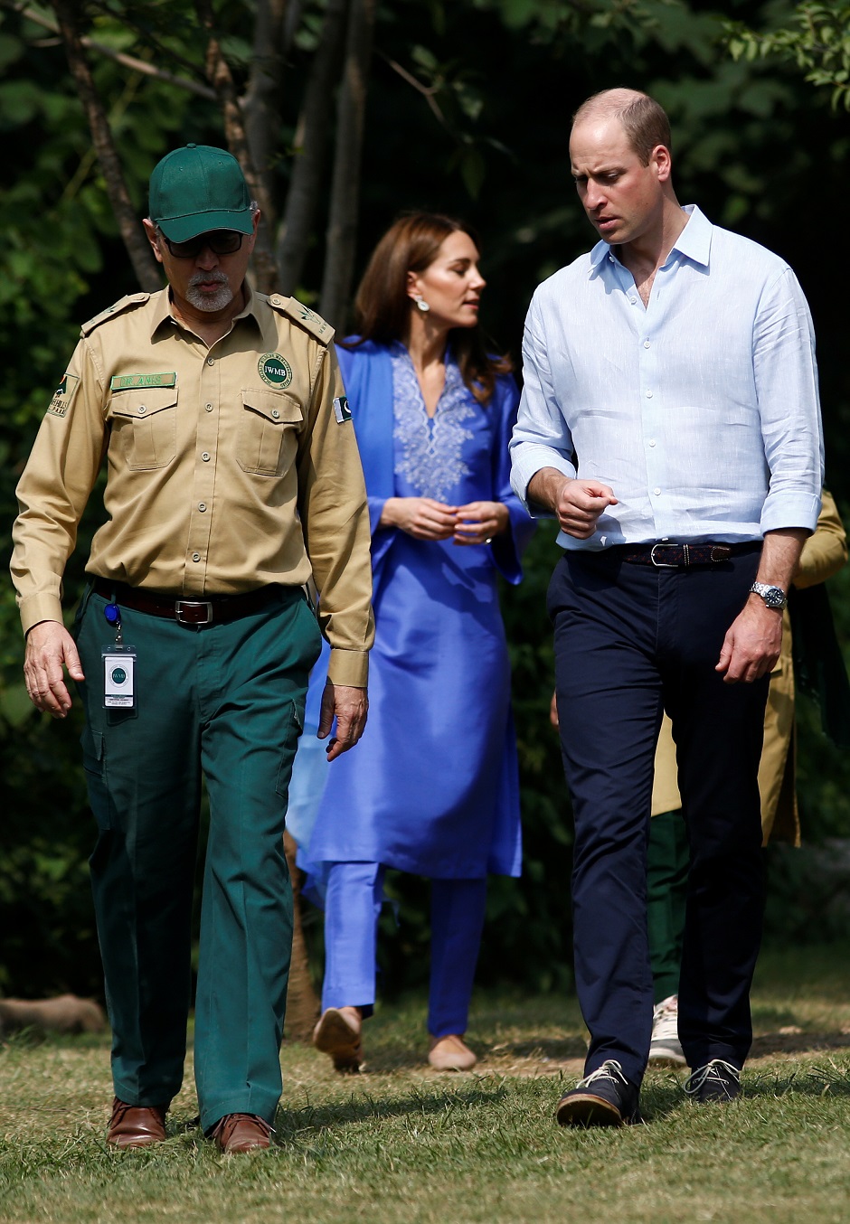  Britain's Prince William and Catherine, Duchess of Cambridge, visit Margalla Hills in Islamabad, Pakistan. PHOTO: REUTERS