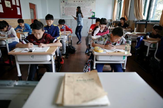 chinese children doing homework
