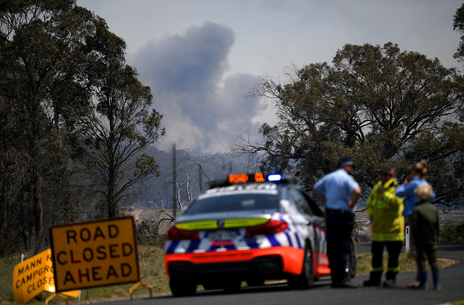 Smoke from a large bushfire is seen outside Wytaliba, near Glen Innes, Australia, November 10, 2019. PHOTO: REUTERS