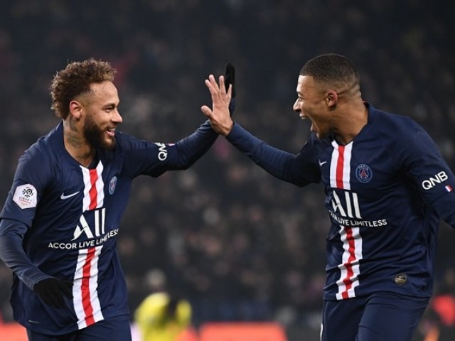 Neymar, Mbappe fire PSG five points clear in Ligue 1 | The Express Tribune