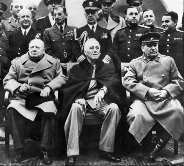 US president Franklin Delano Roosevelt (C), seen here flanked by British Prime Minister Winston Churchill (L) and USSR leader Joseph Stalin (R), sharply expanded presidential powers to deal with the Great Depression and World War II. PHOTO: AFP