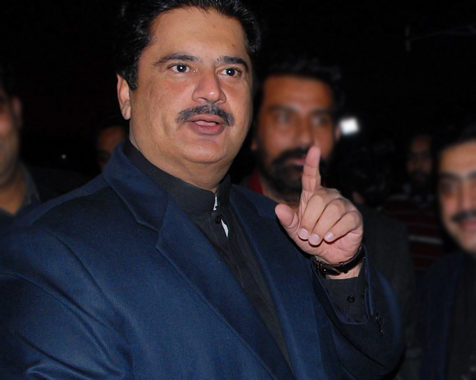 Court grants bail to Gabol, co-accused | The Express Tribune