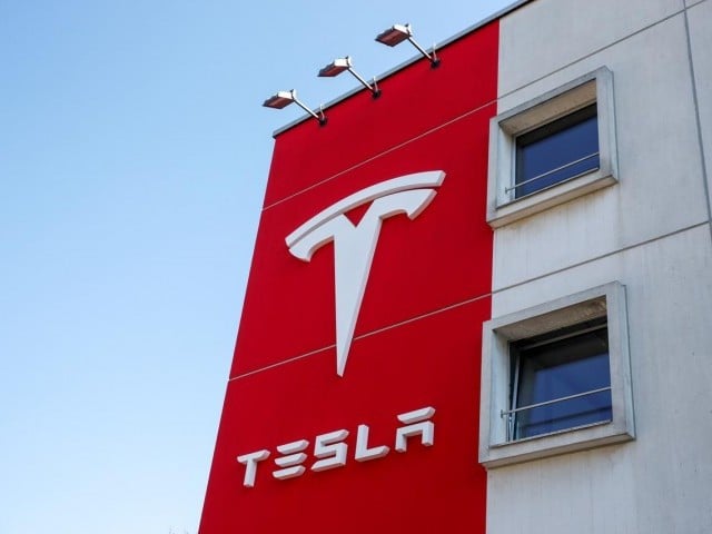 Tesla Applies to Become UK Electricity Provider
