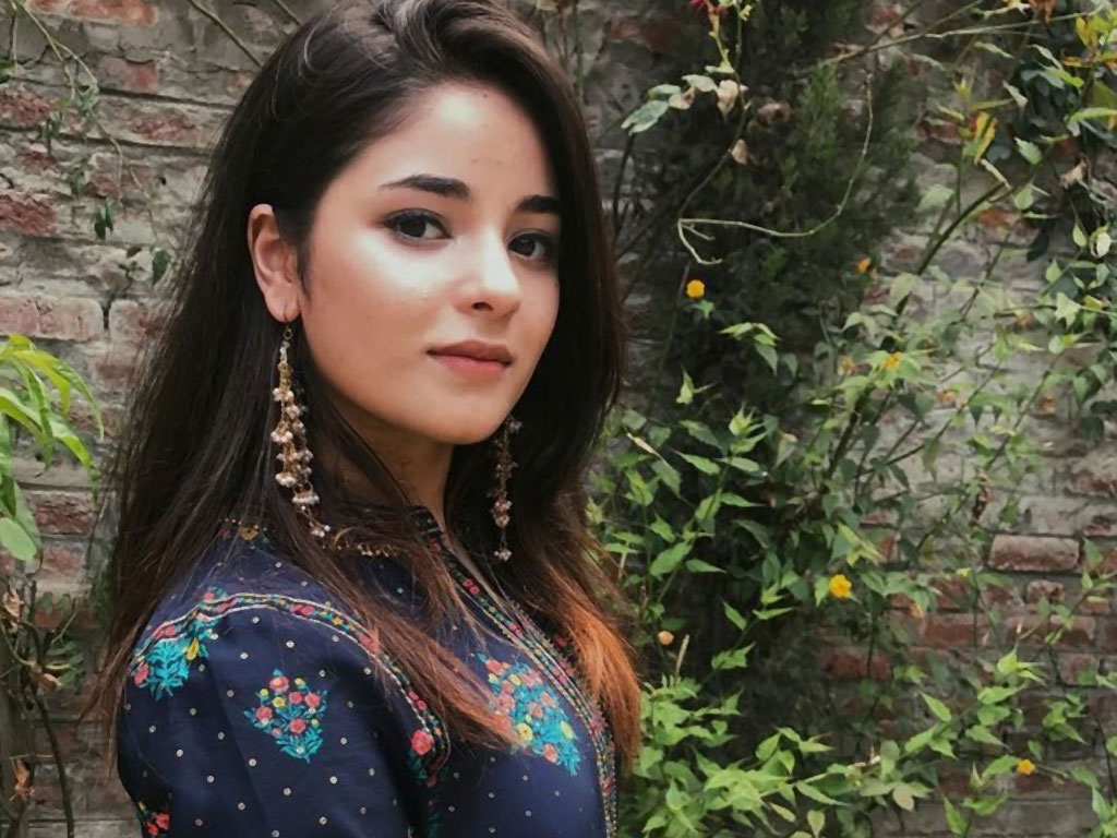 zaira wasim returns to social media after quoting quran controversy